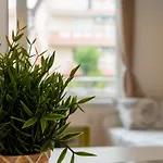 Cozy Gem In The Heart Of Apartment
